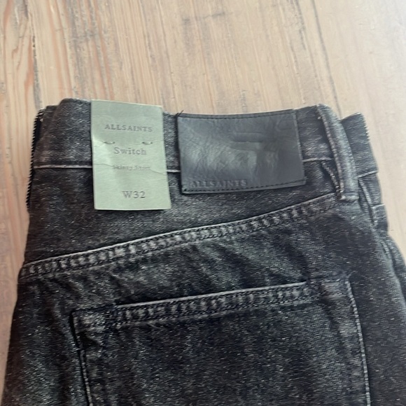 AllSaints Switched Raw Hem Denim Shorts in Washed Black Size 32 - Picture 6 of 7